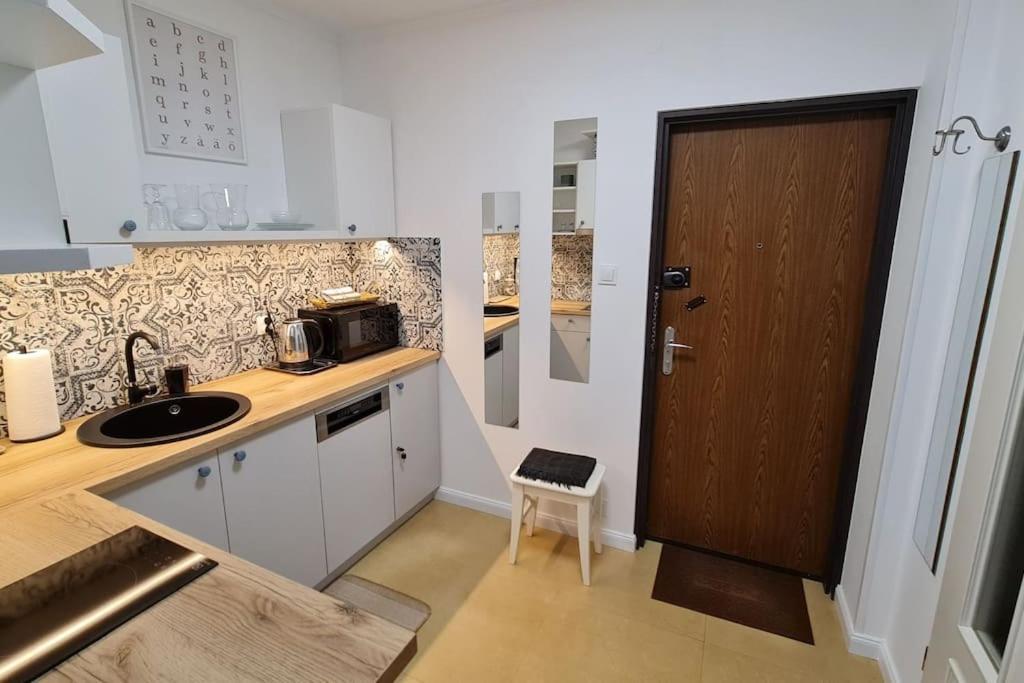 Apartament Poludniowy Z Balkonem 2 Osoby Varsovia Exterior foto