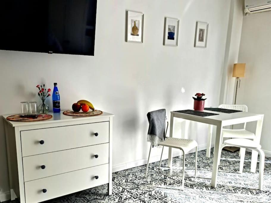 Apartament Poludniowy Z Balkonem 2 Osoby Varsovia Exterior foto